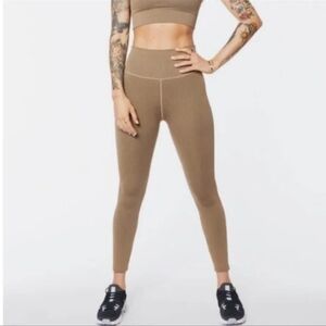 NEW Good American Seamless‎ Chunky Rib Legging Camel 1/2 Small